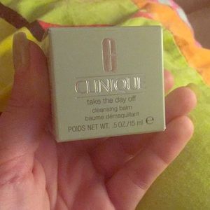 Clinique take the day off cleaning balm